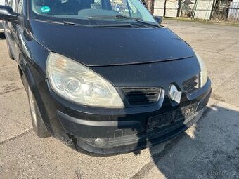 Renault scenic facelift přední nárazník a světla