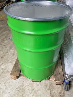 Barel - sud kovový o objemu 200l, s víkem / platí do smazání