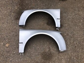 Audi A8 D3 přední blatník