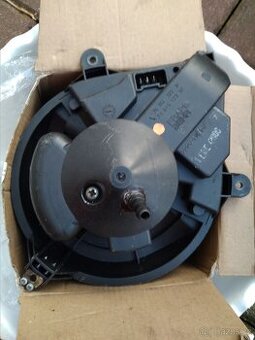 306 ventilator topeni klima BEHR, NRF