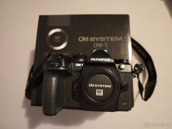 OM SYSTEM OM-1 tělo + náhradní baterie