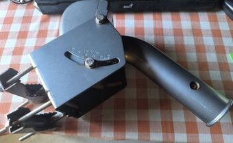 Prodám celokový DiSEqC motor Amiko DM 3800