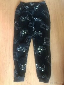 fleesové pyžamové "herní" kalhoty vel. 158/164