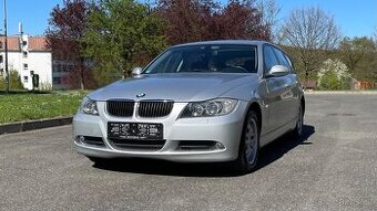 BMW E91 320D 120kW NAVI XENONY PANORAMA