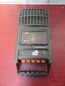 Nabízím retro přehrávač MK 127 Automatic. Nefunkční. Vadné ř