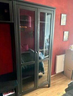 Knihovna / vitrína IKEA HEMNES černá 198x90