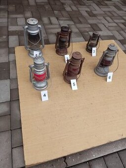 Lampa,lampy,petrolejka,petrolejky,stará lampa.