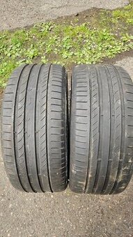 235/45R17
