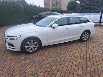 Volvo V 90 kombi 2.0 nafta