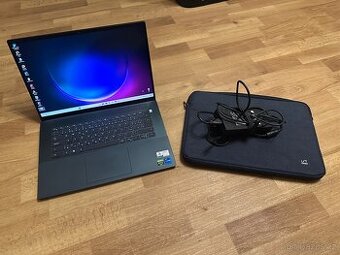 Dell Inspiron 16 Plus 7620, Intel Core i7, NVIDIA