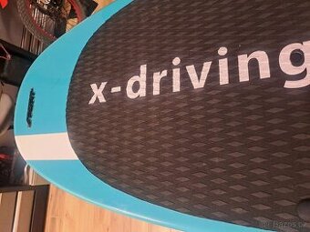 Efoil x-driving
