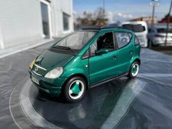 Model Mercedes Benz A 160   1:18