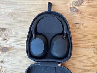 Sony WH-1000XM5 - černé