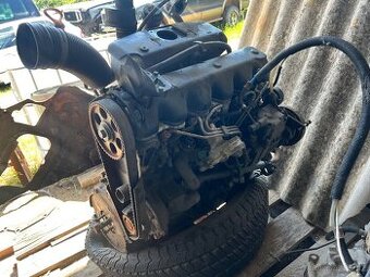 Motor Volkswagen T4 2.5tdi ACV