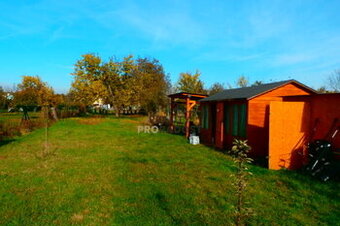 Prodej pozemku zahrady 1330m2, Znojmo-Louka, k prodeji pozem