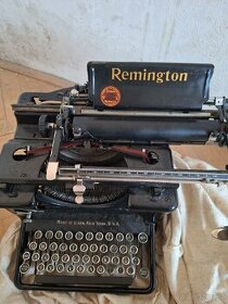 Remington starožitný psací stroj
