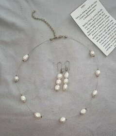 Náhrdelník a náušnice z pravých říčních perel