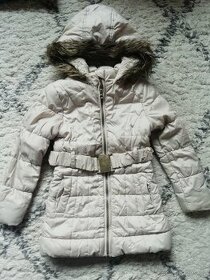 Dívčí zimní bunda s kožíškem