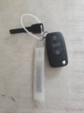 Prodej nového originálního klíče zapalování pro Audi A6c5