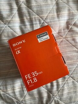 Sony FE 35MM F/1.8