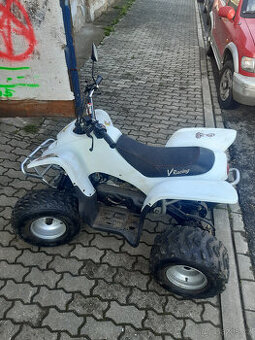 Dětská čtyřkolka