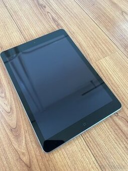 iPad Air 1.generace 16GB Cellular Space Gray