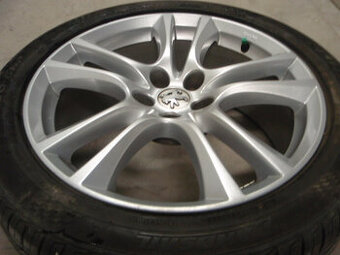 alu kola 8J x R19 peugeot 4007