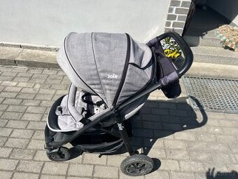 Sportovní kočár Joie