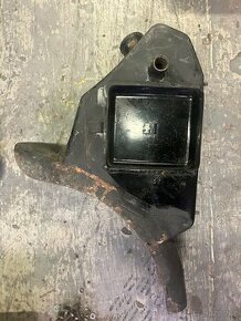 Jawa 90 - airbox