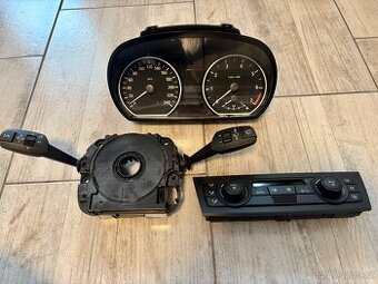 BMW E87