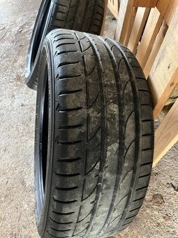 Pneu Bridgestone 225/40 19 S001