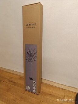 Světlený LED strom - 1