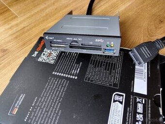 Čtečka paměťových karet - inerní USB 3.0