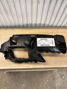 Audi A3 8Y uchycení nárazníku 8Y0807320