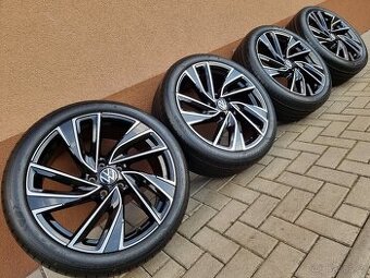 19″ 5×112 VW PASSAT B8 / B9 + 235/40R19 GOODYEAR letné NEW