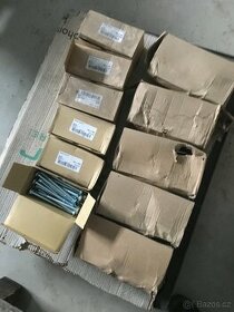 Šroub vratovy 10x140 - celkem 400ks