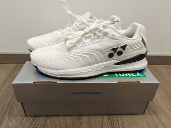 Yonex Power Cushion Eclipsion 4 AC - vel. EU 44 - Zánovní