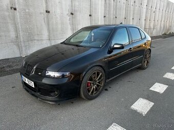 Prodám Seat Leon Cupra R na náhradní díly
