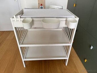 Přebalovací pult IKEA Gulliver