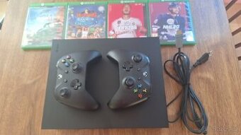 X BOX ONE X 1TB