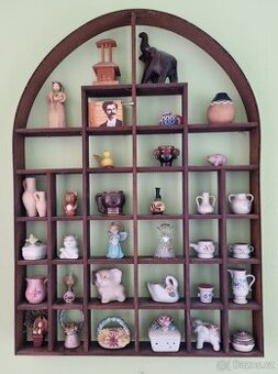 Miniatury a polička na miniatury