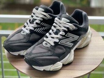New Balance 9060 | EUR 44,5 |