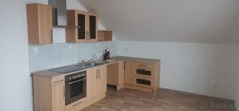 Nabízím pronájem ateliéru na Stochově, 70m2