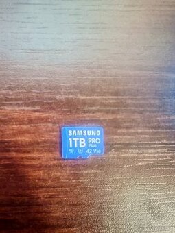 Paměťová karta Samsung Micro SDXC PRO Plus 1TB UHS-I U3 (180