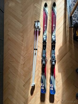 Prodám staré lyže a hůlky K2