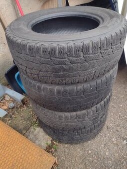 Nokian 215/65R15C 104/102R