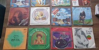 Sbírka malých vinylových desek