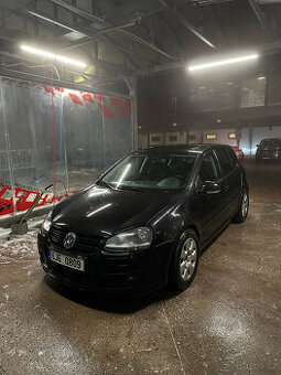 Volkswagen Golf V 1.4tsi
