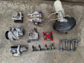 Díly z motoru Smart ForFour 1.5 80kw