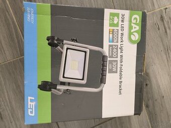 Led halogenové světlo